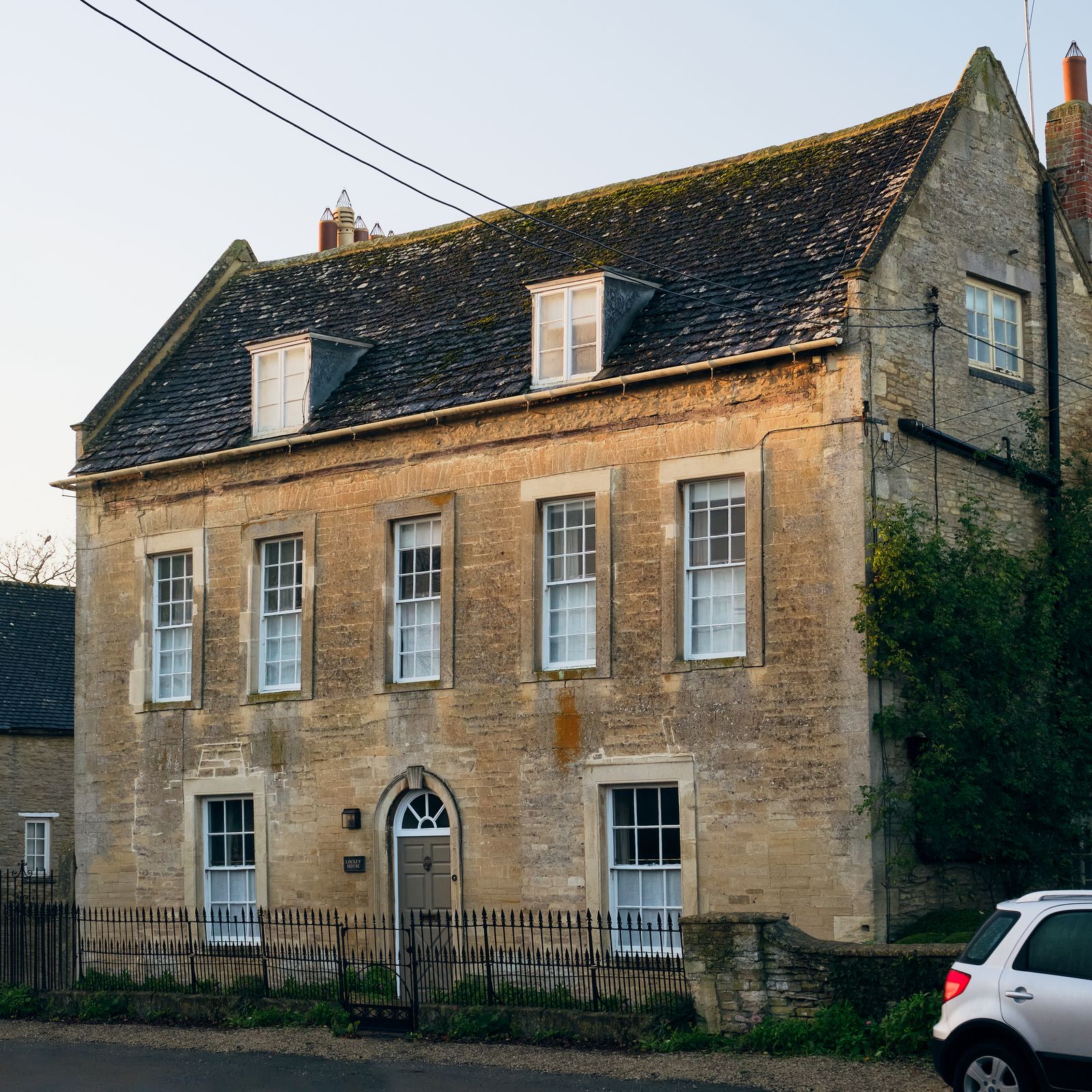 An 18th-century honey-coloured Cotswold house neatly balanced between history and modernity