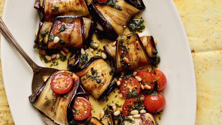 Courgette and goat's cheese fritters